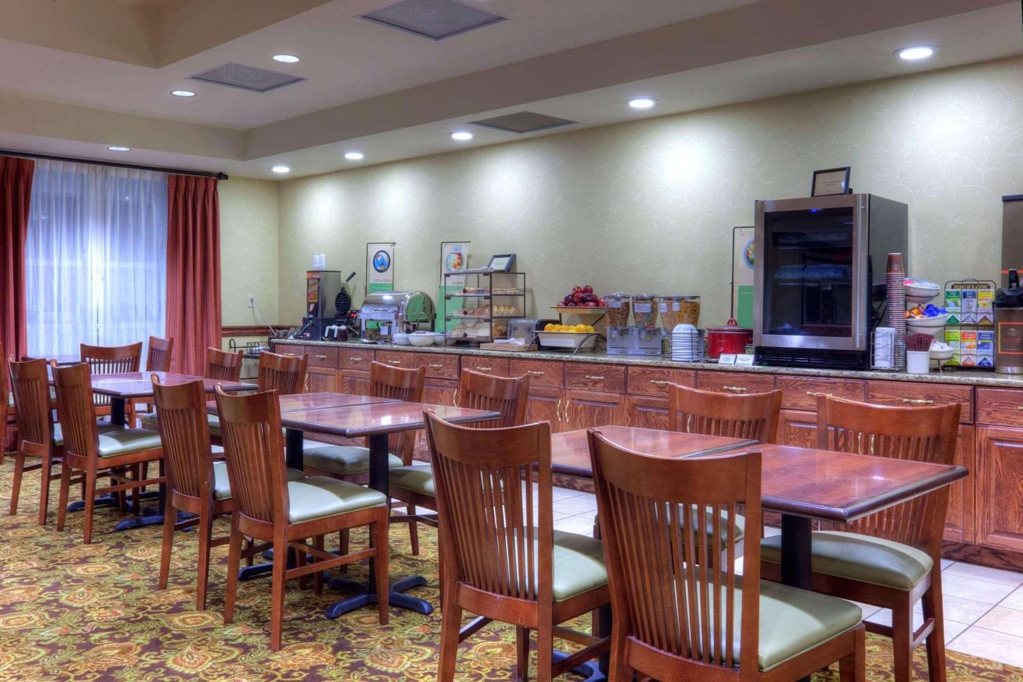 Country Inn & Suites By Radisson, Fredericksburg, Va Экстерьер фото